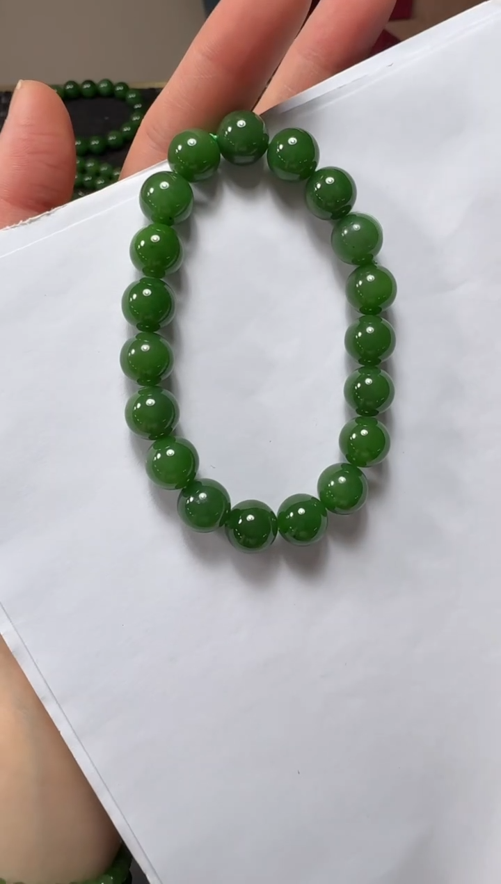 手串未镶嵌和田玉（碧玉）10m