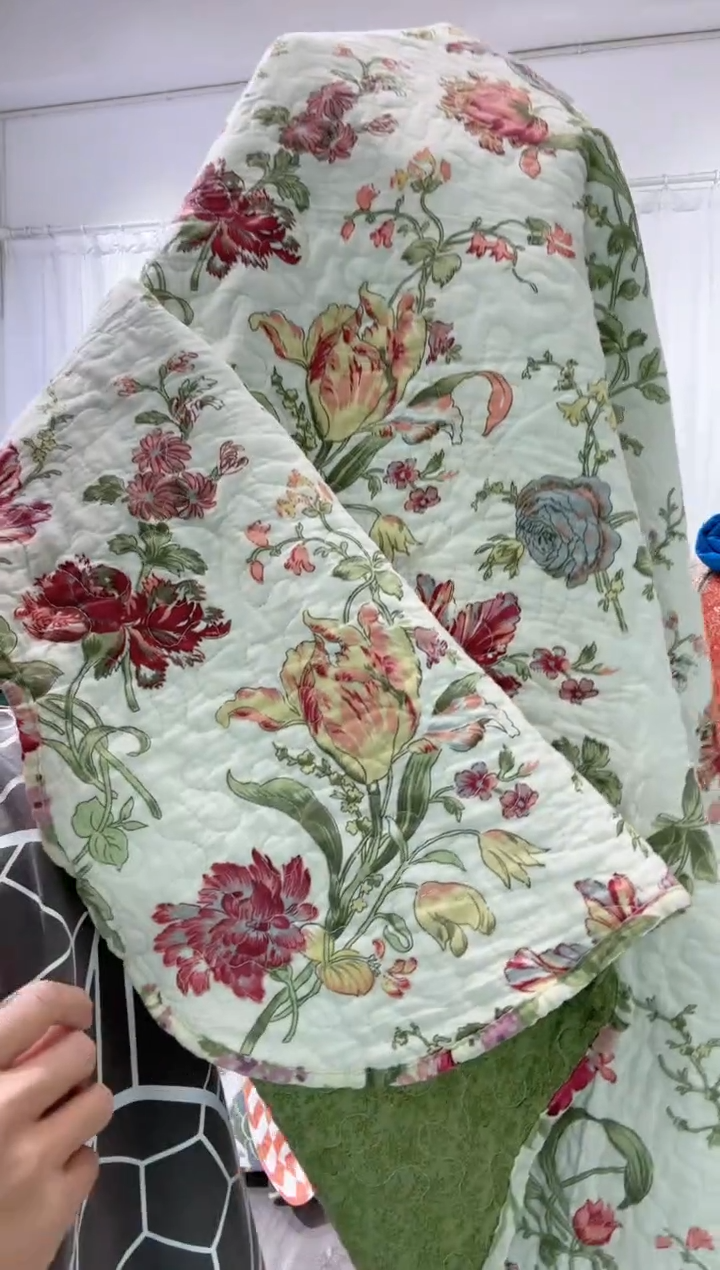 棉130*150纯棉床盖46号微瑕