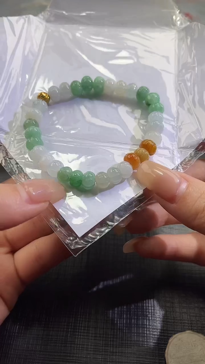 【闪购商品】翡翠颈饰未镶嵌100631099