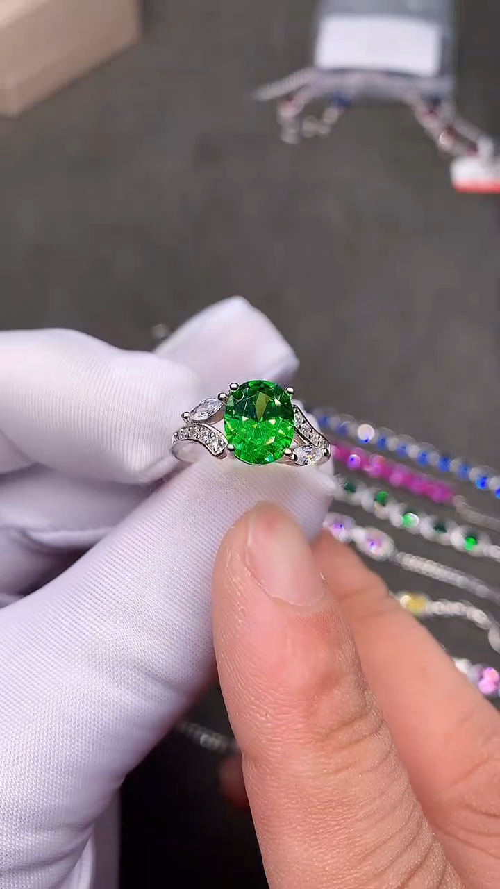 【闪购商品】石榴石（沙弗莱）戒指银S925镶嵌.......