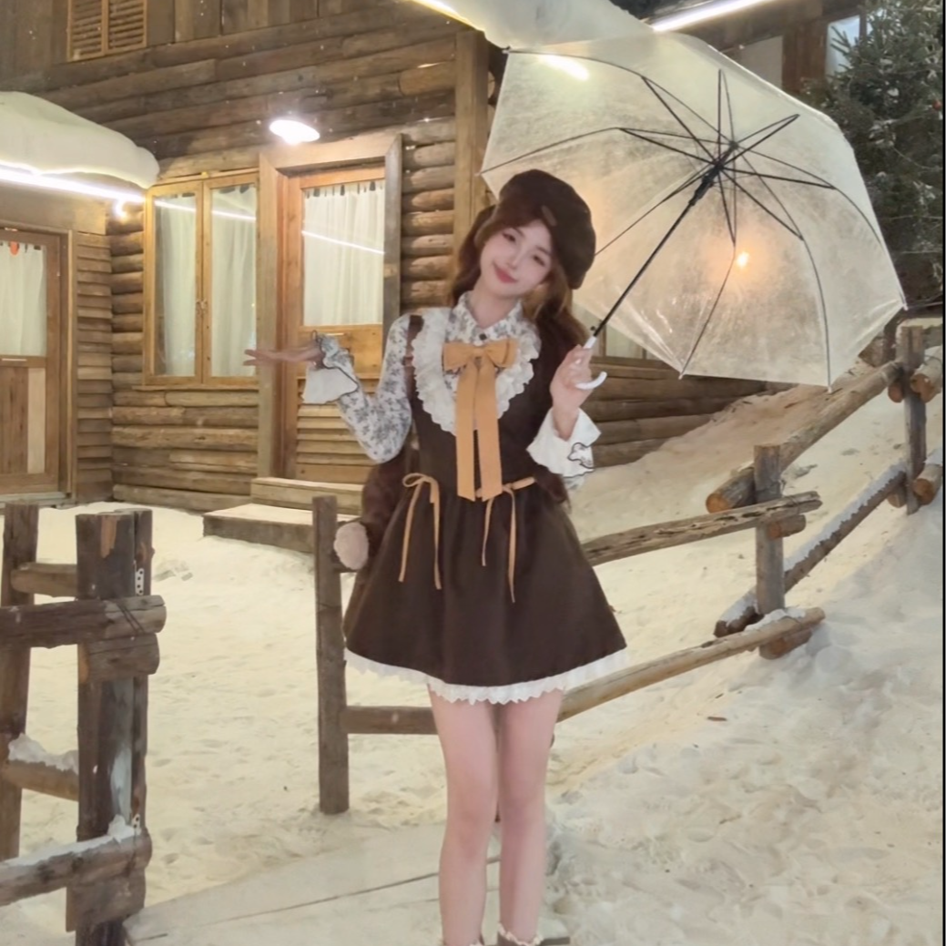 桔梗house 雾棕蜜语 千金风碎花蝴蝶结蕾丝拼接收腰真两件连衣裙