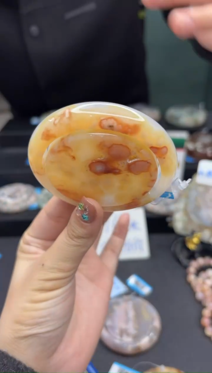 【闪购商品】石英质玉手镯未镶嵌2265（58圈赠送镯心）