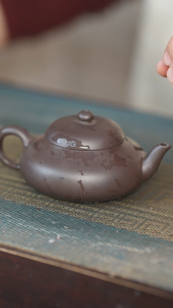 【闪购商品】微瑕喀左三川紫砂，原矿手工制作