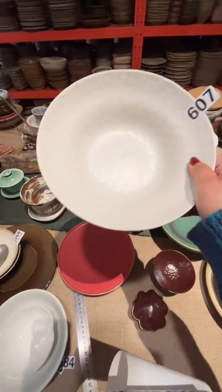 瓷片?**?607白色锤纹盘