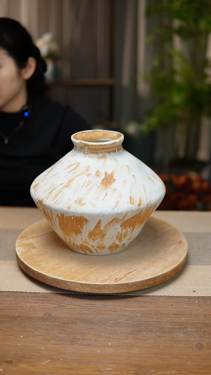 【闪购商品】陶瓷花器诧寂黄飞碟