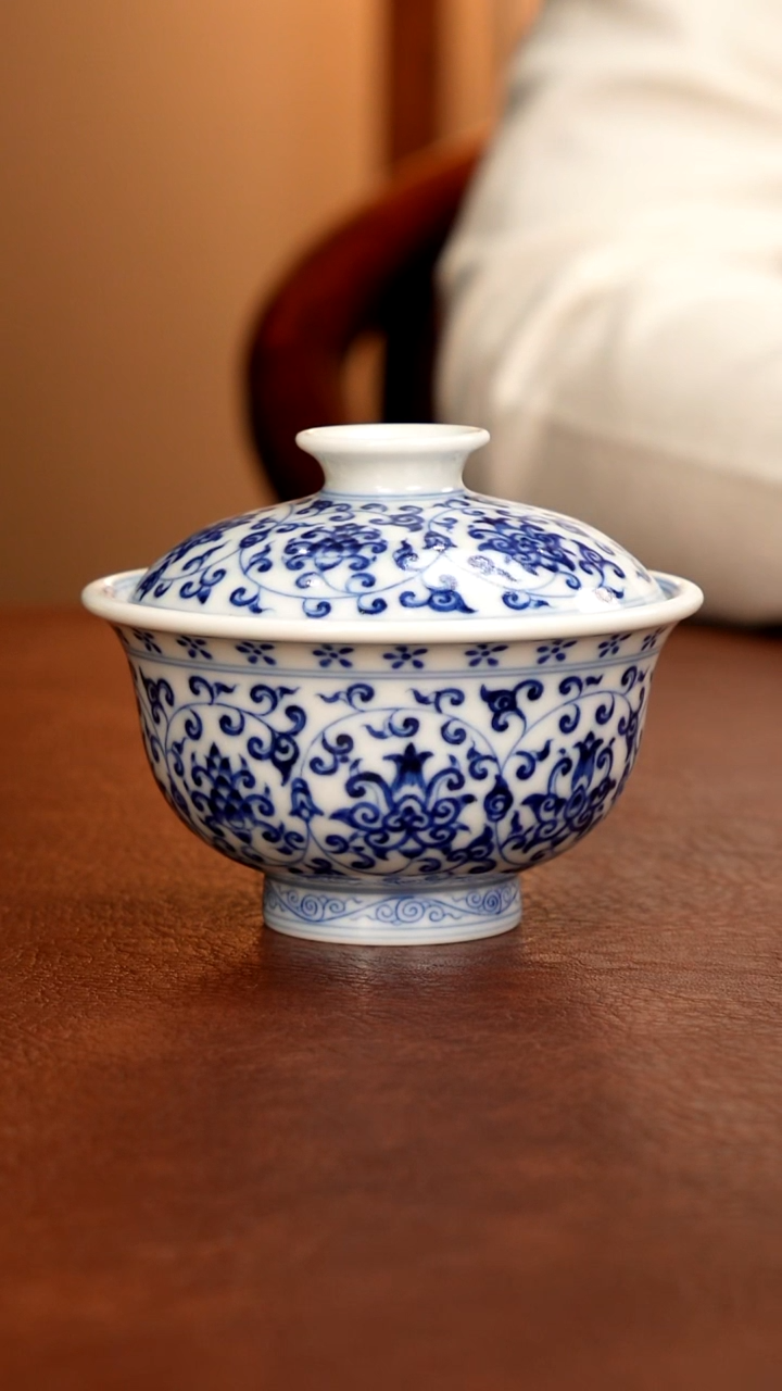 上新《五里雾》品牌欣赏