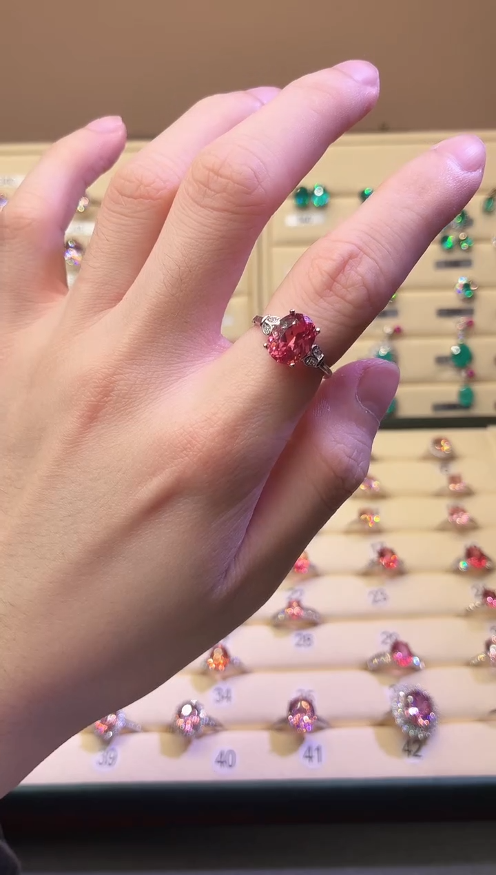 2蓝宝石（处理）无品牌 925银 轻奢女神款帕帕拉恰火莲花色系