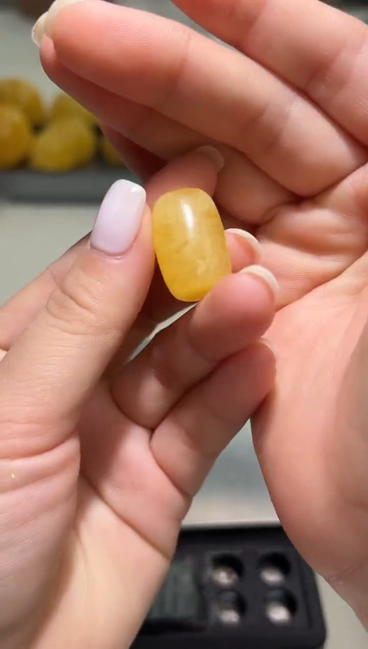 裸石琥珀未镶嵌琥珀蜜蜡吊坠