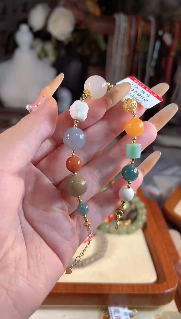 【闪购商品】和田玉手链未镶嵌多样性发货其一