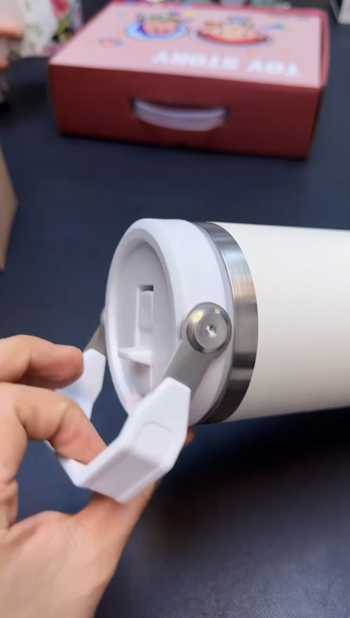 【闪购商品】杯全新正品一件不留@@WE237