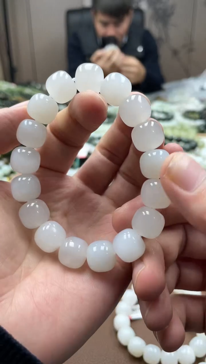 未镶嵌手串和田玉青海13老型