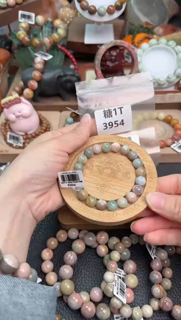 【闪购商品】石英质玉手链未镶嵌1T3954