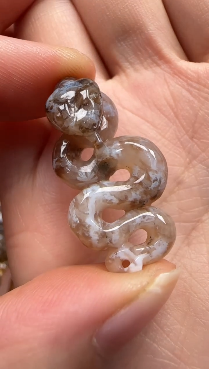 【闪购商品】硅化珊瑚（珊瑚玉）颈饰未镶嵌632