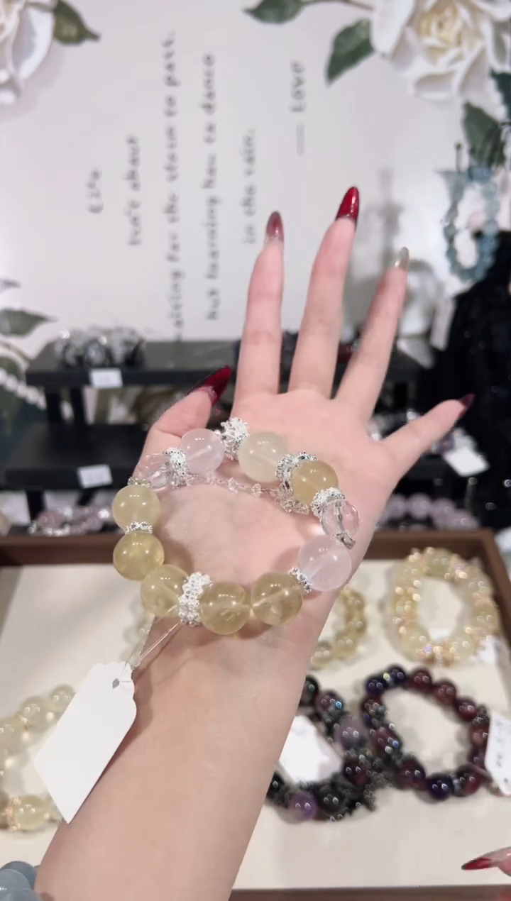 【闪购商品】水晶手链未镶嵌天然水晶默认微瑕，多样性发货发其一