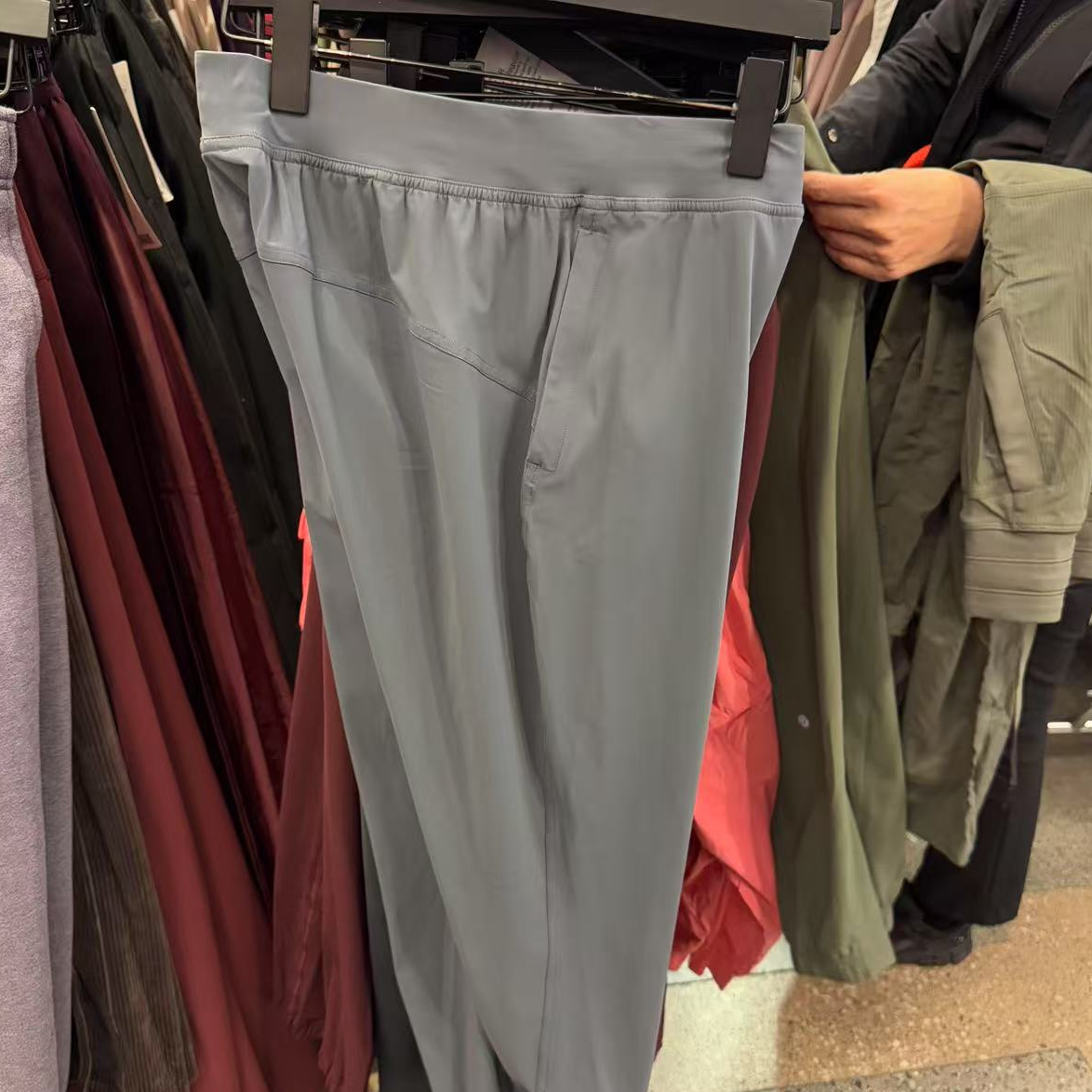 lululemon adapted state HR jogger女士卫裤 LW5CVMS