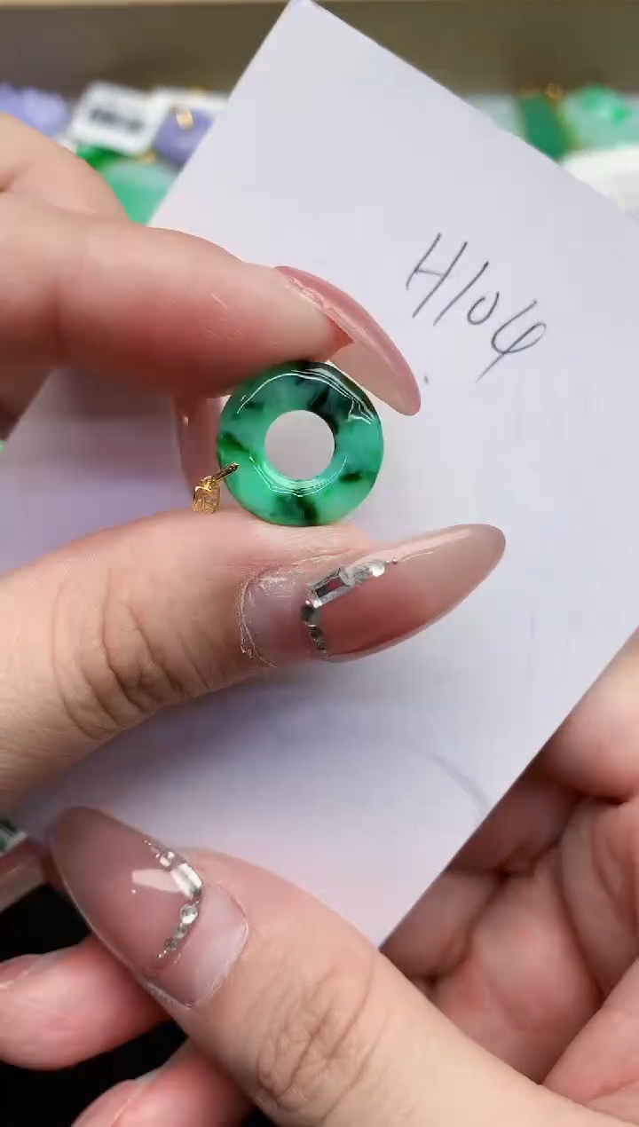 【闪购商品】翡翠颈饰18K金镶嵌000000000000