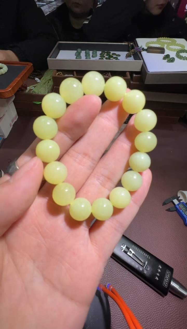 【闪购商品】和田玉【钰305】25未镶嵌9005