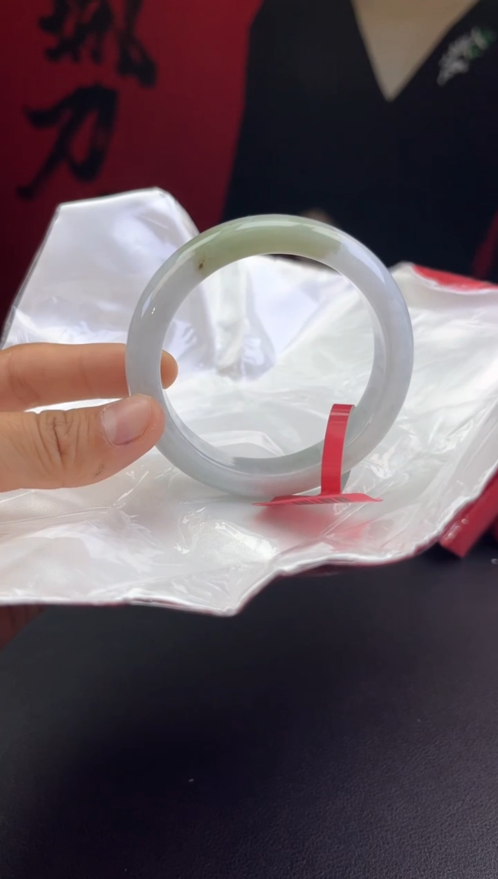 【闪购商品】翡翠手镯未镶嵌翡翠手镯5