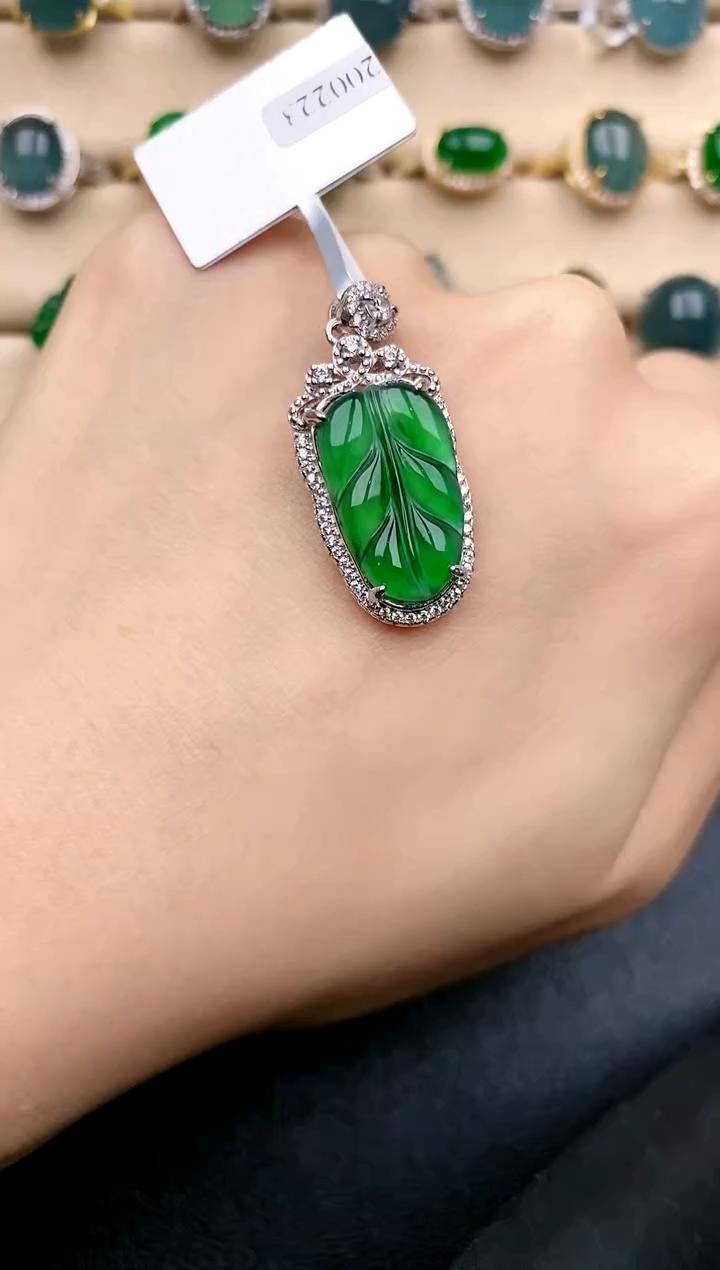 【闪购商品】翡翠戒指银S925镶嵌.....