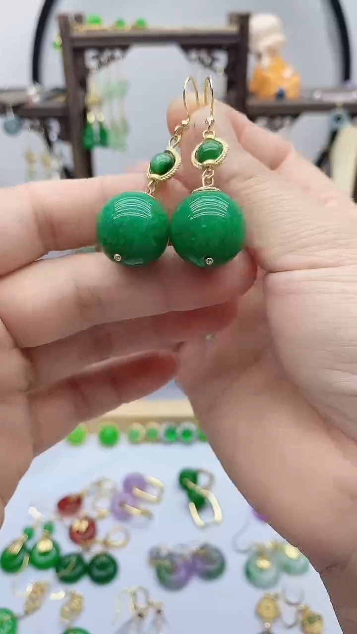 石英质玉（非洲翠）14K金镶嵌耳饰92