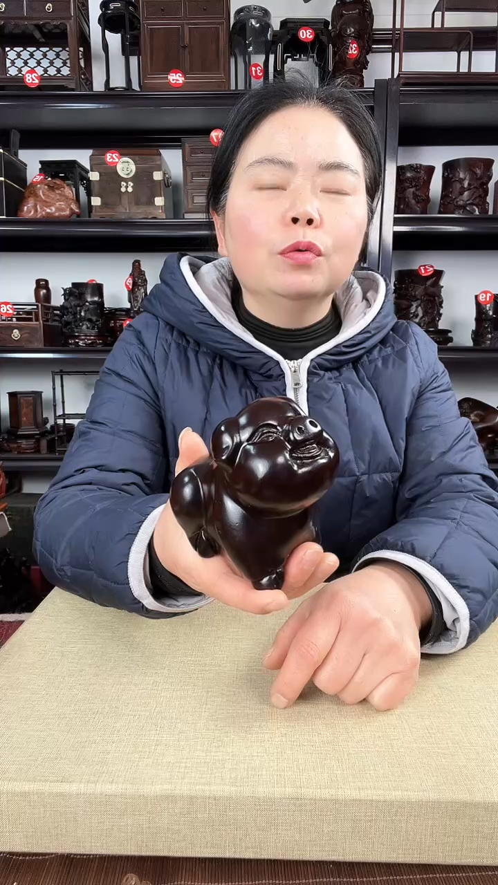 【闪购商品】木1431老李红木工艺品