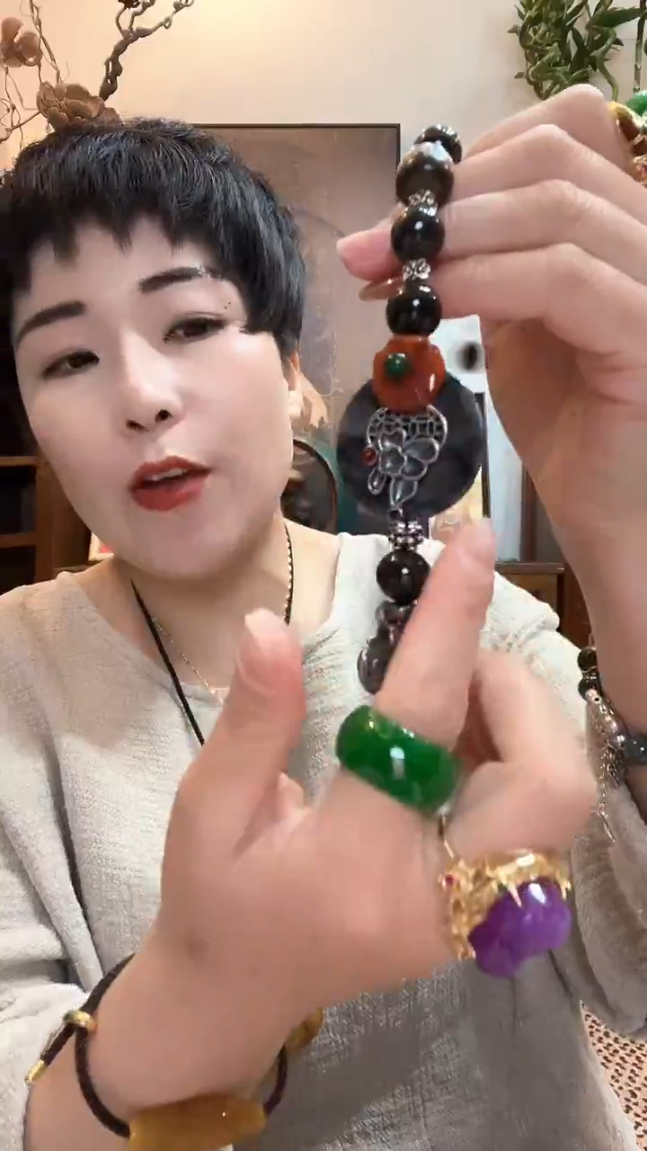 吊坠(赠链)未镶嵌翡翠927