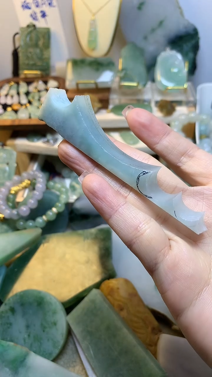 未镶嵌挂件翡翠缅甸A货翡翠,没有运费险,有纹有裂