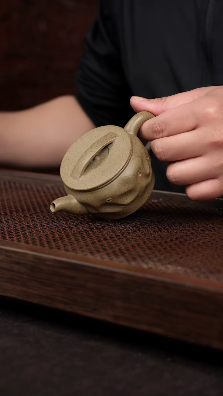 【闪购商品】紫砂茶壶青段供春汉瓦