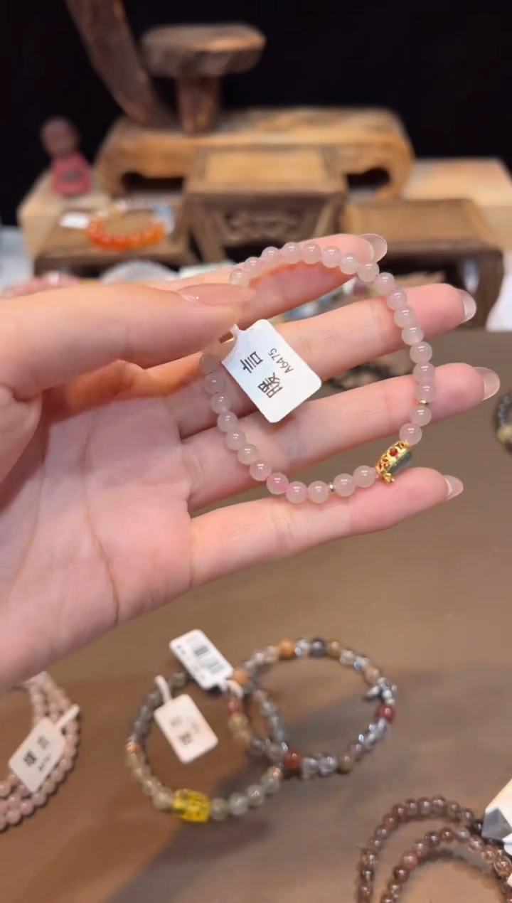 手饰和田玉未镶嵌手饰@@A6475