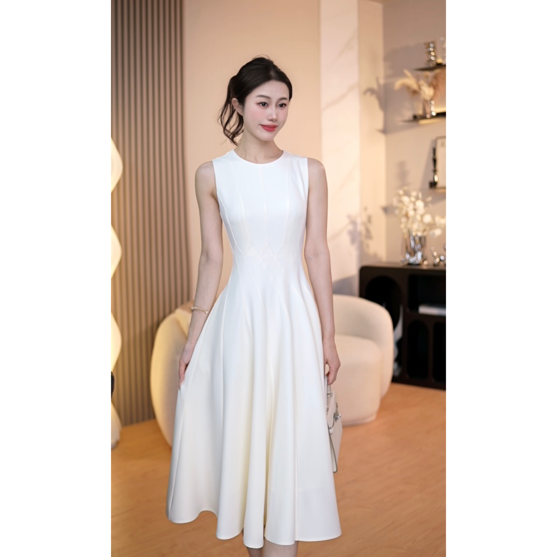 SSHAN珊珊气质女神夏季新款收腰设计感米白色礼服连衣裙8625D