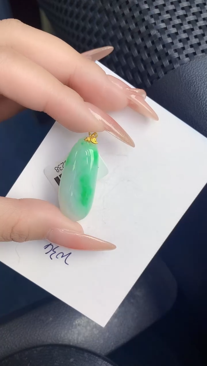 【闪购商品】翡翠颈饰18K金镶嵌000000000