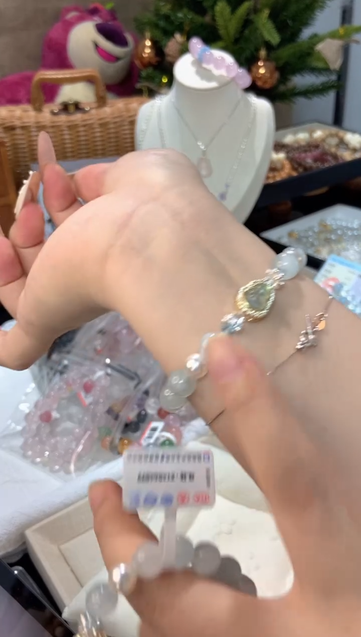 水晶手串未镶嵌孤品捡漏均匀瑕疵介意勿拍