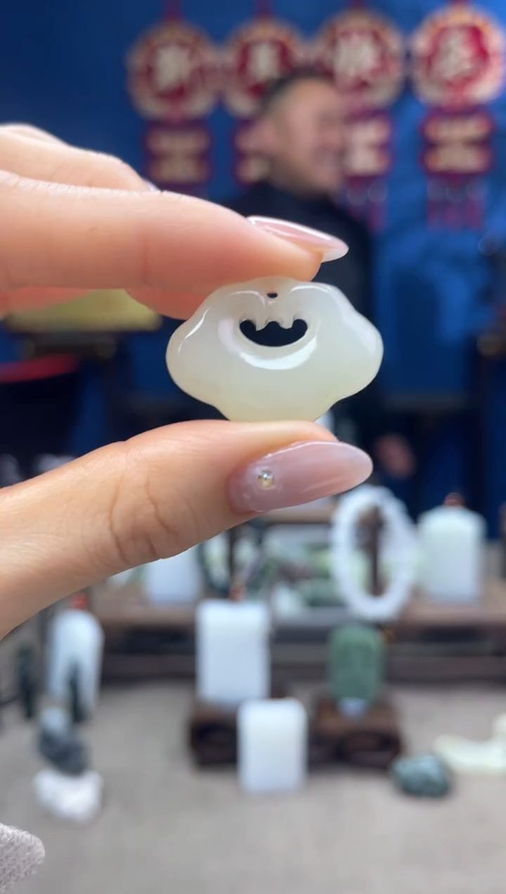 【闪购商品】和田玉颈饰未镶嵌1