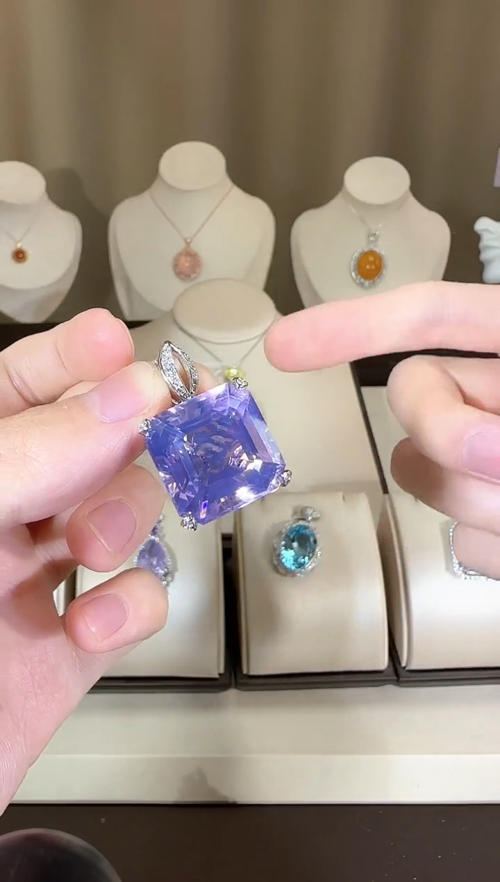 【闪购商品】紫晶颈饰银S925镶嵌18mm薰衣草