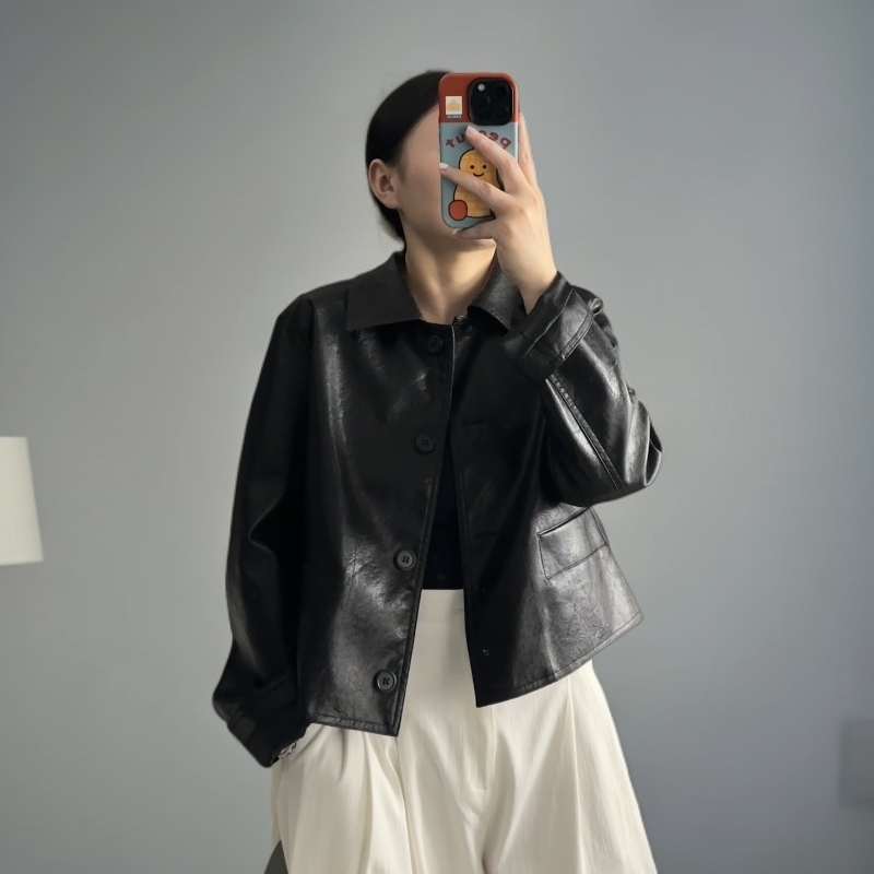时尚翻领皮衣短款宽松型少女风秋季皮夹克韩版常规