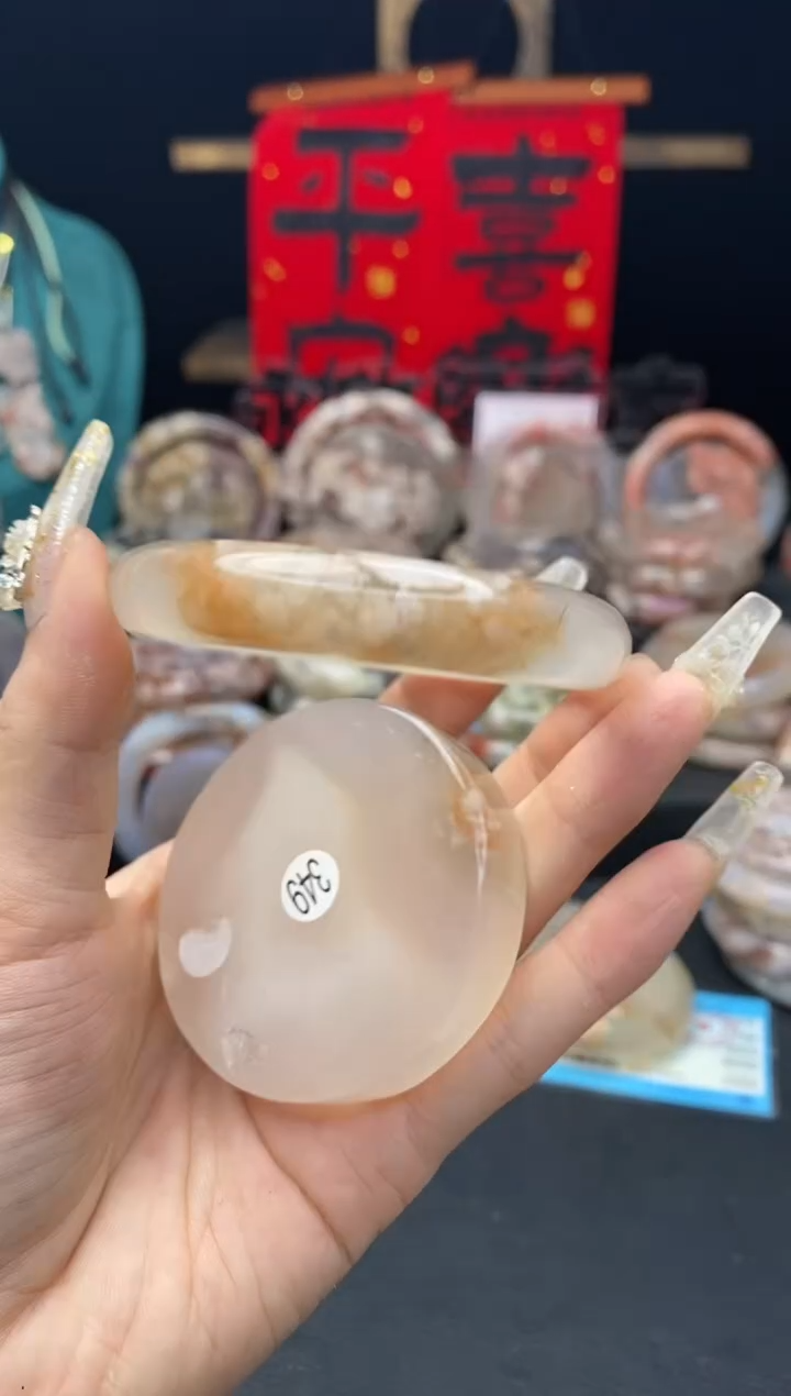 【闪购商品】石英质玉手镯（圆镯）未镶嵌59