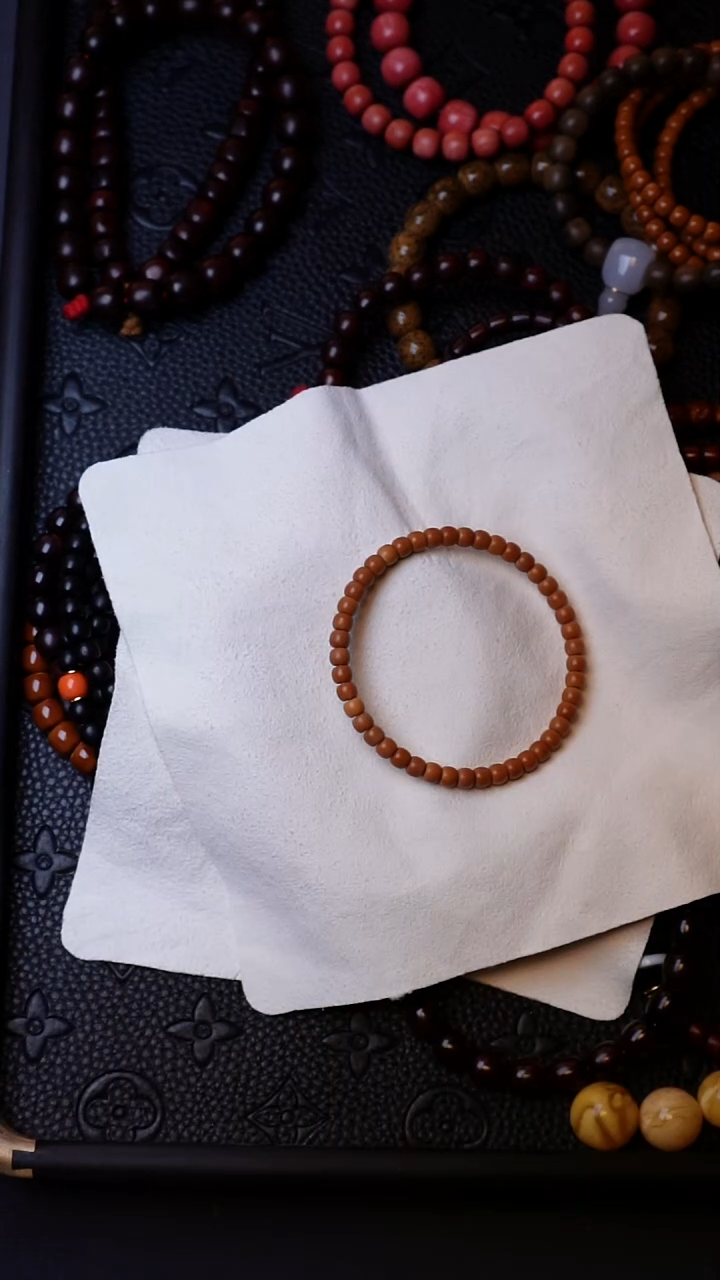 橄榄核手串/手链核尖5.2mm