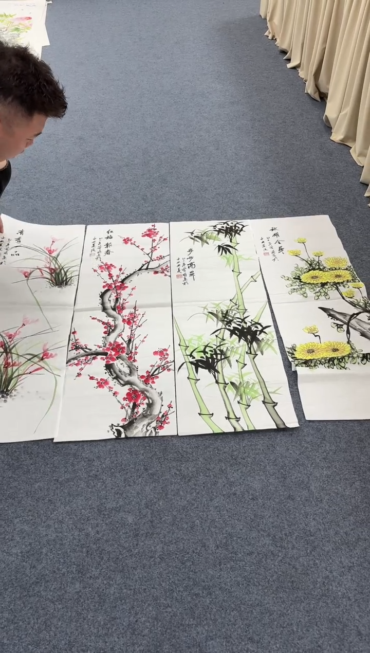国画同类型随机52