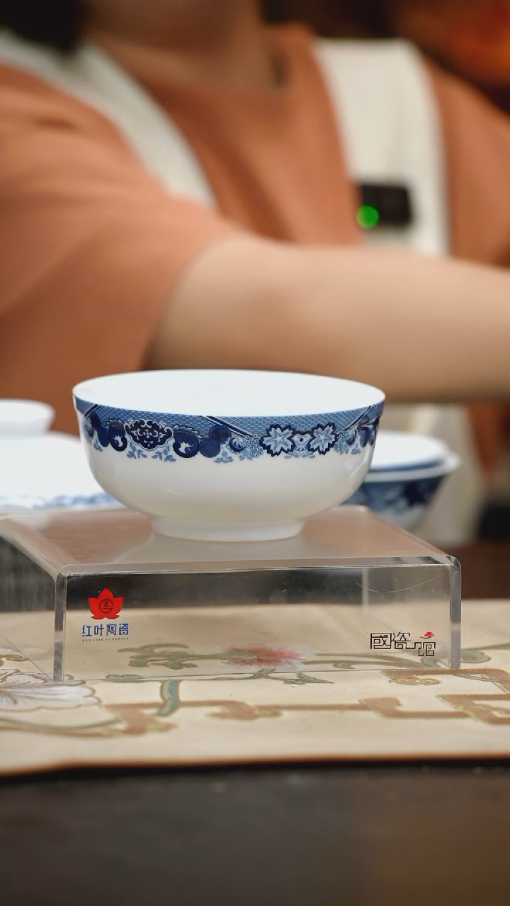 2个微瑕古典园林6英寸面碗