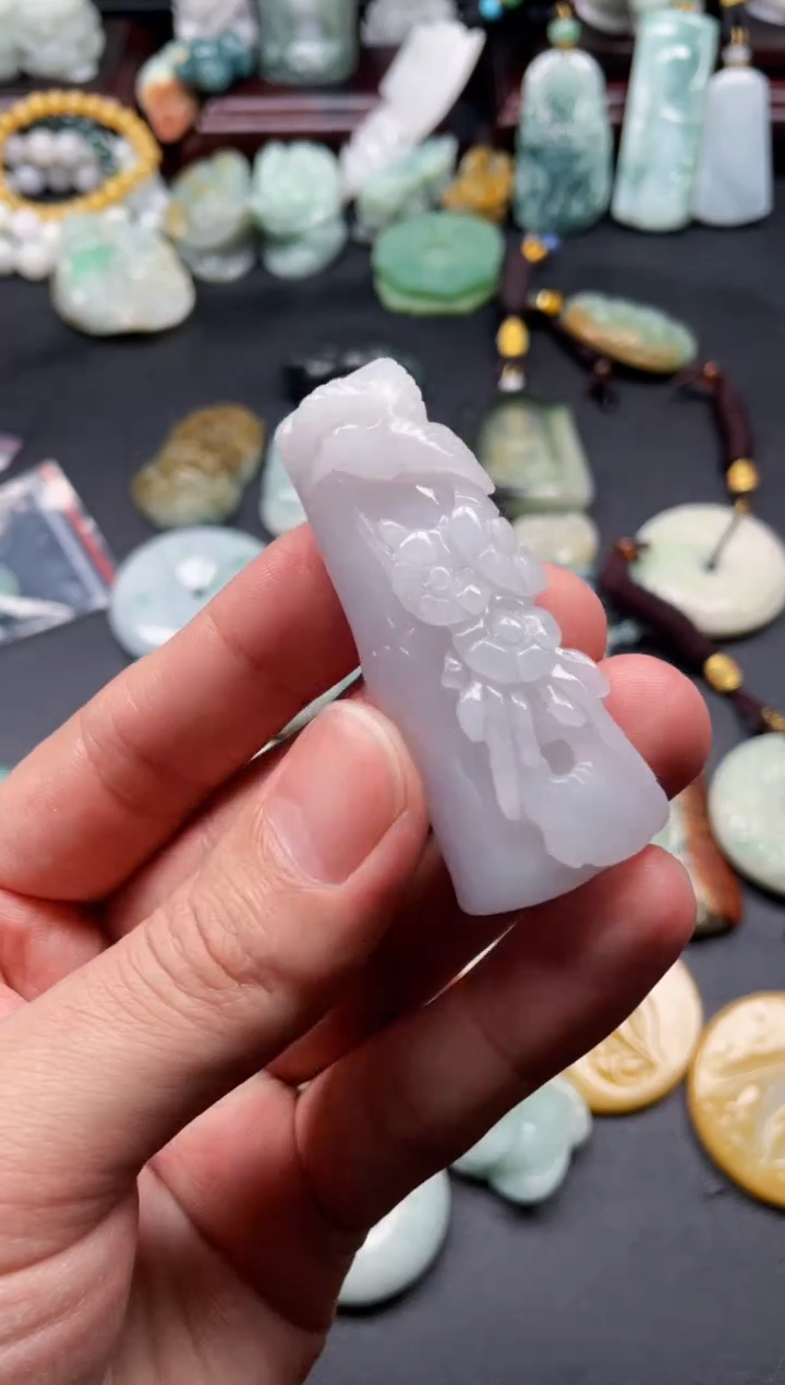 颈饰未镶嵌翡翠21  天然翡翠a货  竹节