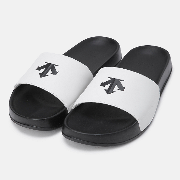 DESCENTE/迪桑特舒适防滑一字拖鞋SR123LSD11