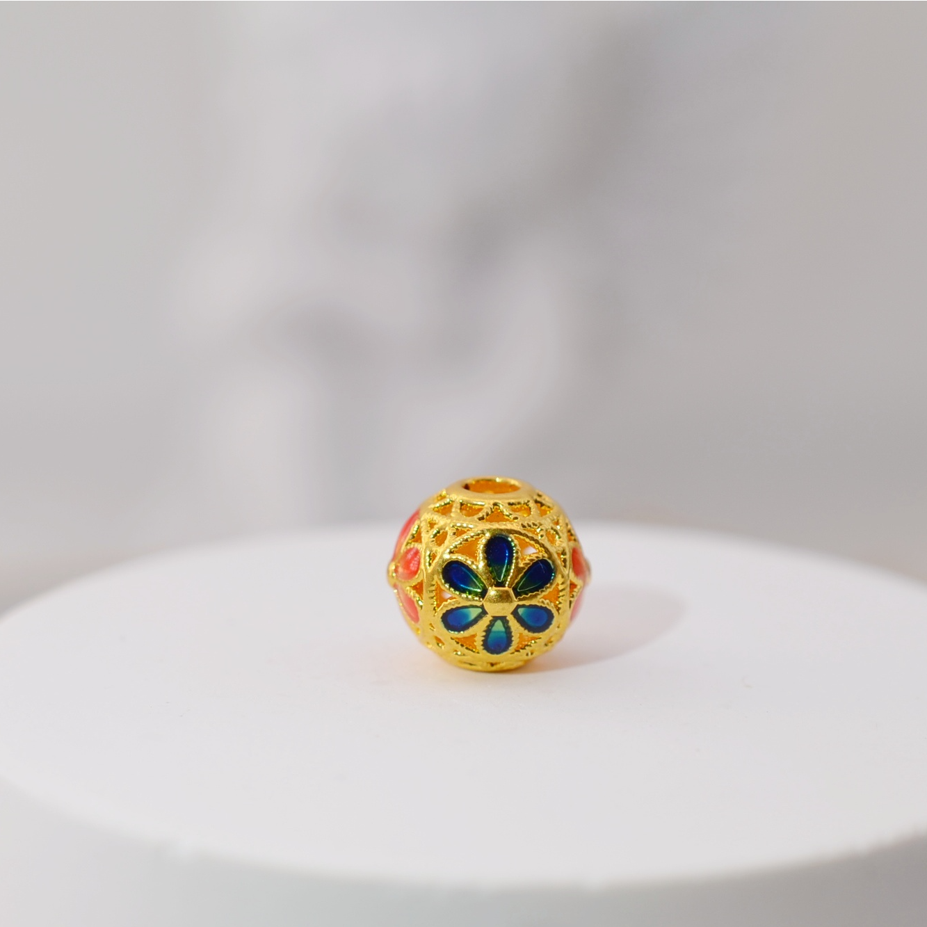 【芷伊】999足金卡8红蓝花朵圆珠8.3mm孔径2.5mm