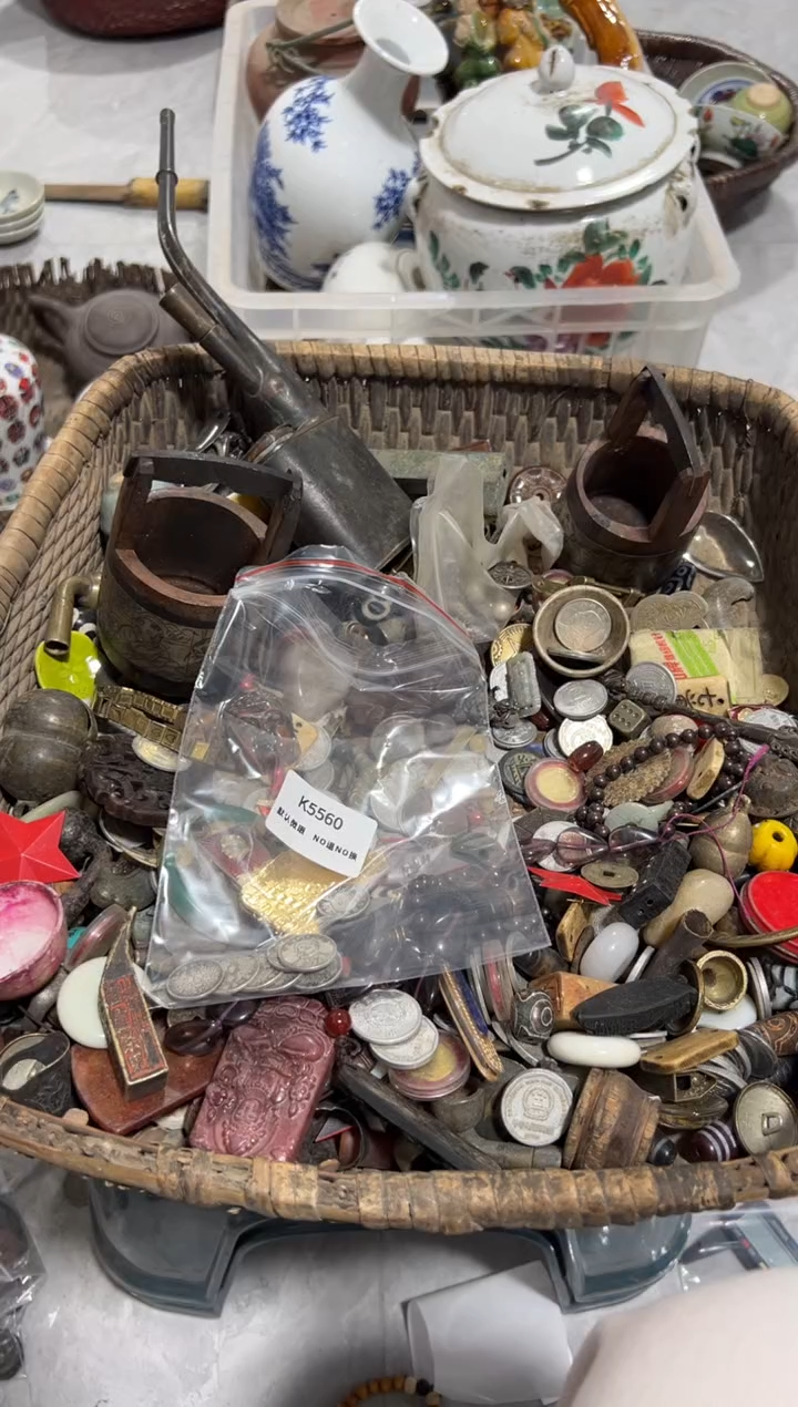 天**路秒拍秒付闪购瓷铜摆件