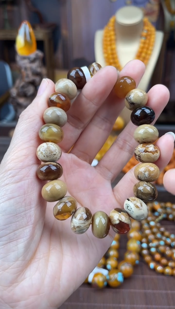 裸石琥珀未镶嵌多样性发货1，假一赔4