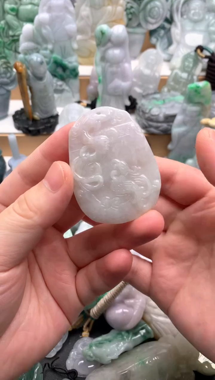 吊坠(不含链)未镶嵌翡翠1