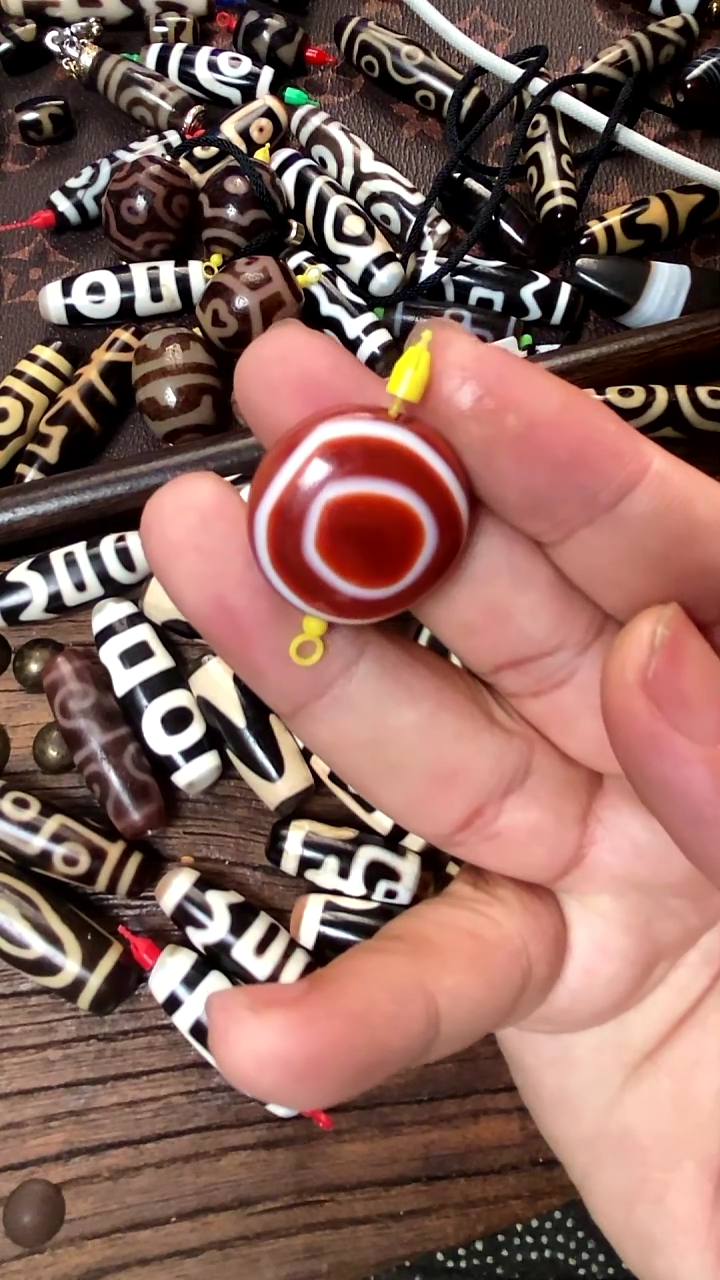 玛瑙/玉髓颈饰未镶嵌喇***维5757