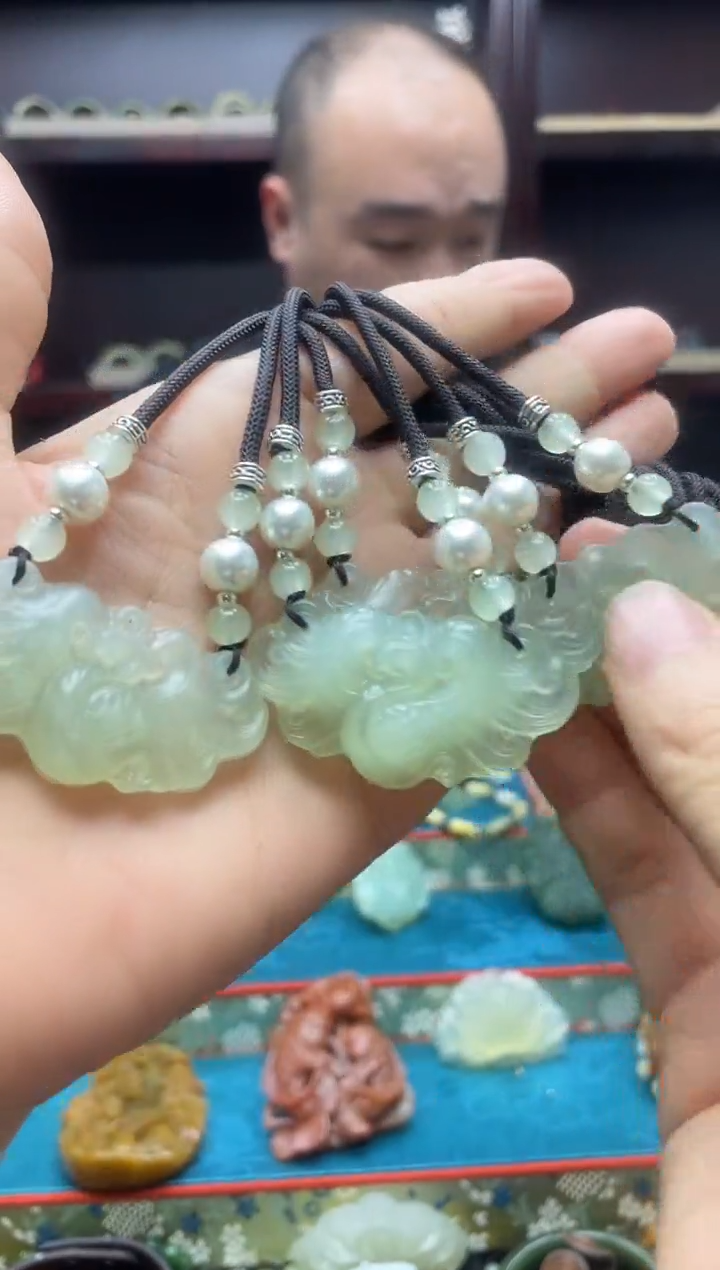 未镶嵌岫玉吊坠多样性发*货拍一发一