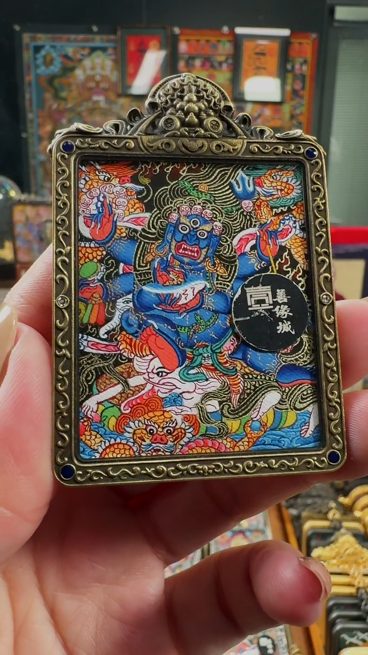 吊坠 壹善缘城手绘唐卡黑六臂