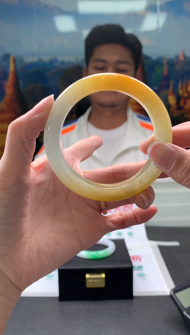 【闪购商品】翡翠手镯未镶嵌展示链接