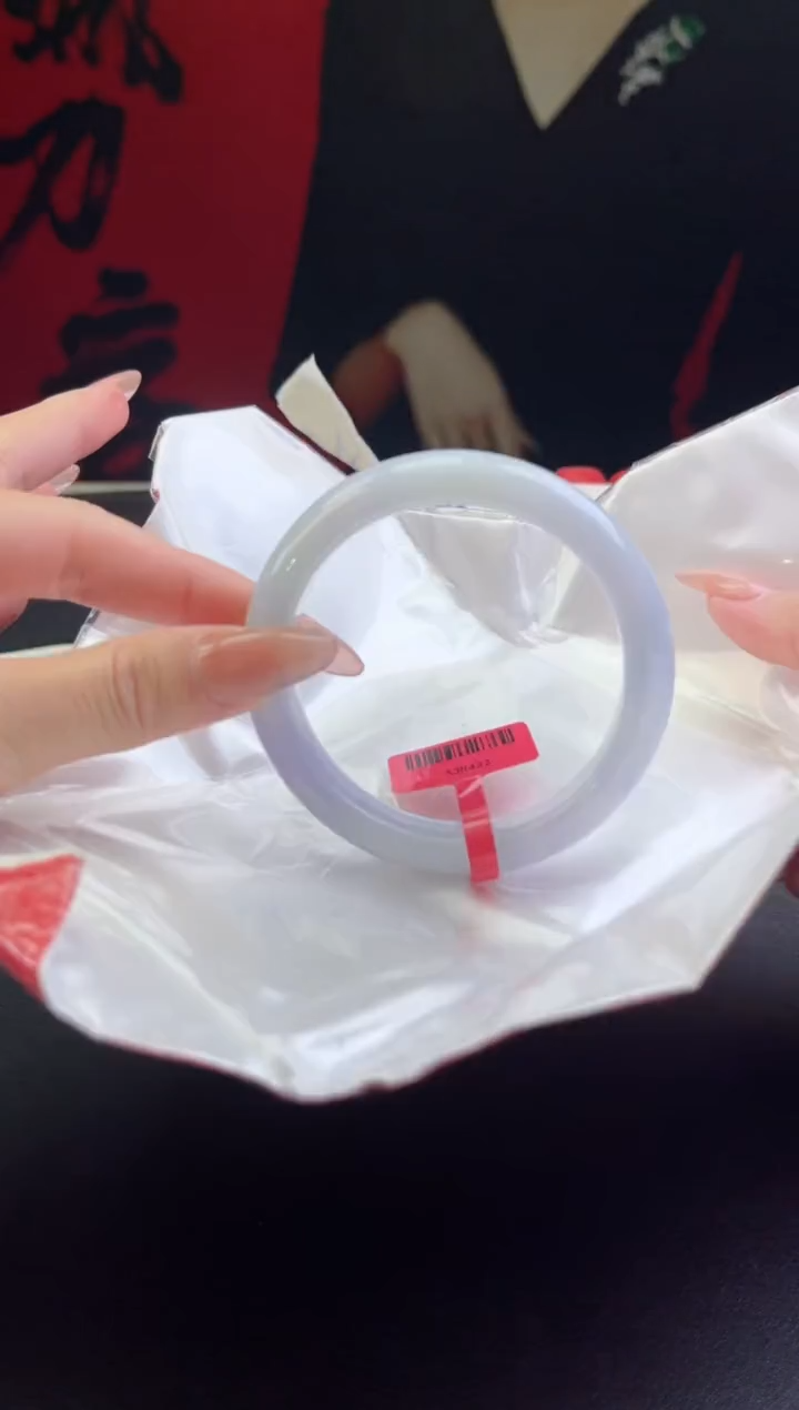 【闪购商品】翡翠手镯未镶嵌翡翠手镯